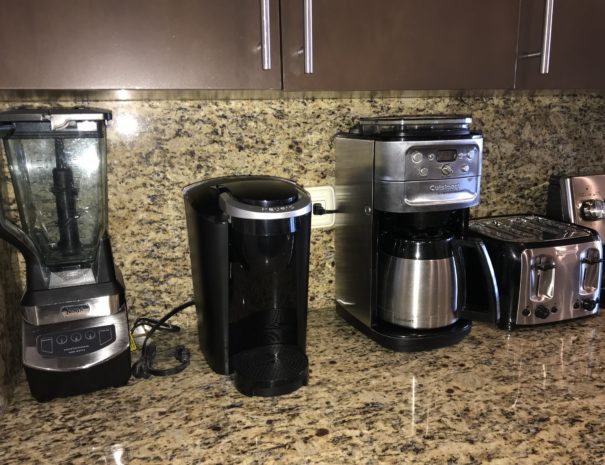 Kitchen - Drip Coffee Maker - Keurig and Blender